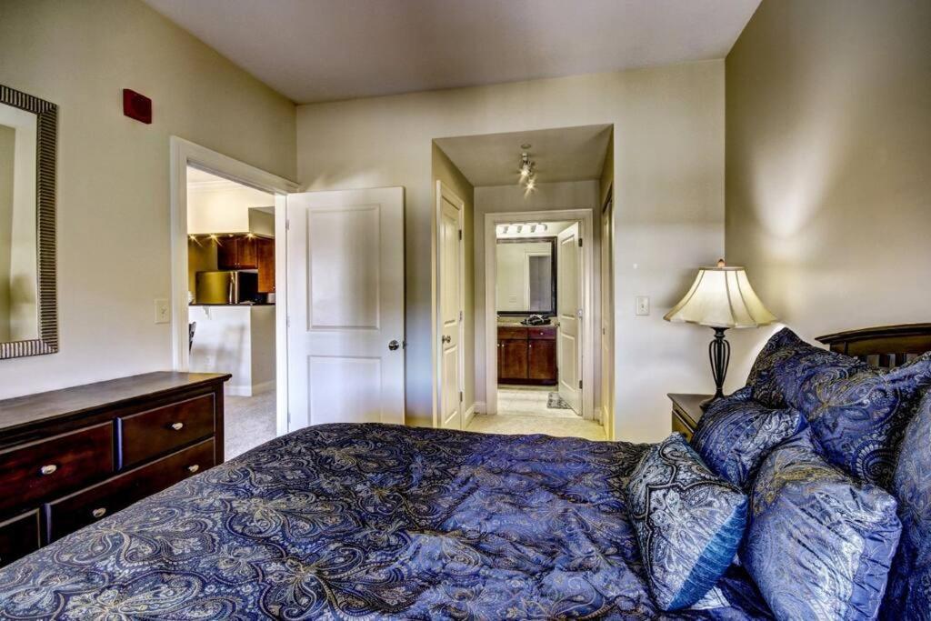 Chase Penthouse At 39 West Baltimore Inner Harbor Convention Center Free Indoor Parking One And Two Bedrooms Exterior photo
