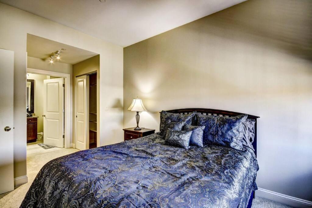 Chase Penthouse At 39 West Baltimore Inner Harbor Convention Center Free Indoor Parking One And Two Bedrooms Exterior photo